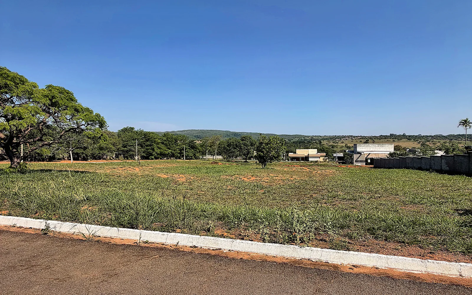 Terreno residencial à venda estilo chácara no Condomínio Aldeia dos Sonhos em Hidrolândia